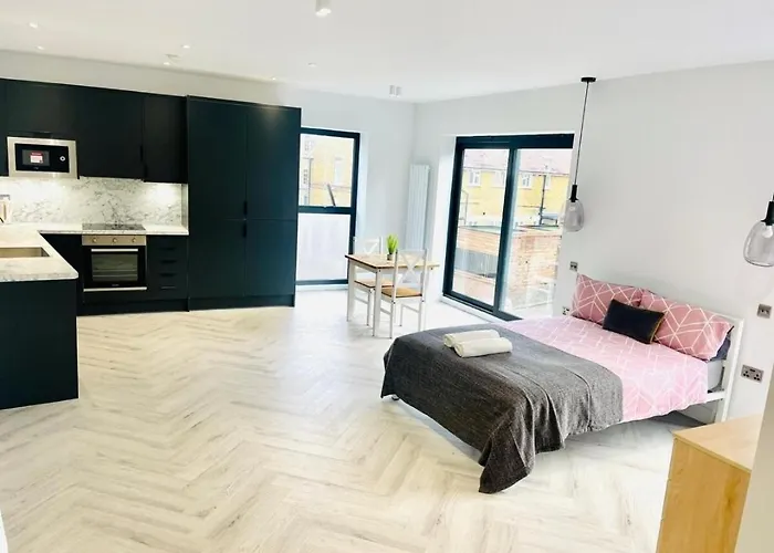 Best Location In London 20 Mins To Piccadilly Circus