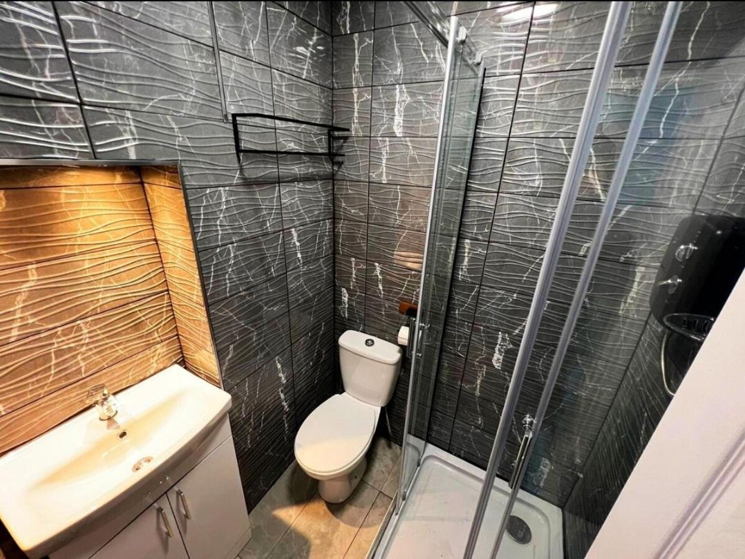 Location In 20 Mins To Piccadilly Circus Apartment