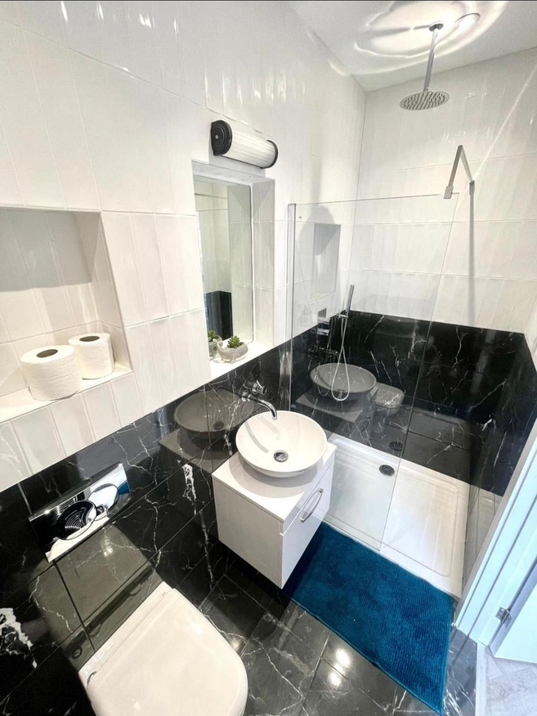 Location In 20 Mins To Piccadilly Circus *